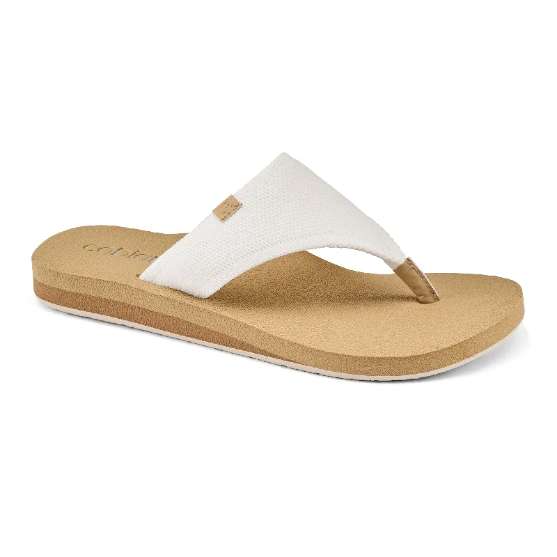 Sustainable Women's Recycled Material Sandals in Beige for Eco - Conscious ShoppersBermuda Bounce™