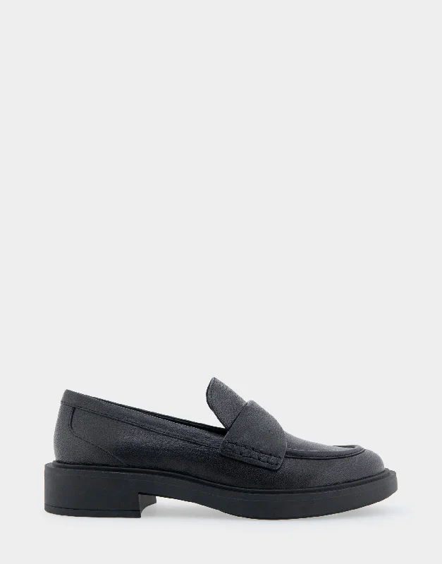 Waterproof Women's Loafers in Black for Rainy DaysGarett