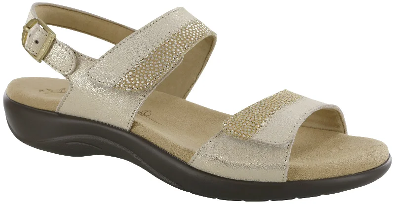 Sustainable Women's Recycled Material Sandals in Beige for Eco - Conscious ShoppersSAS Nudu