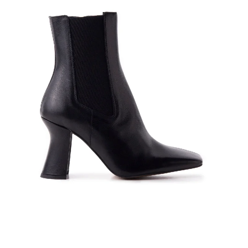 women's leather ankle bootsBorden Black Leather