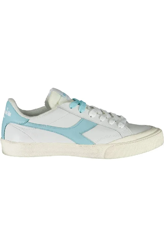 women's booties with ankle strapDiadora Chic White Lace-Up Sneakers with Contrasting Details