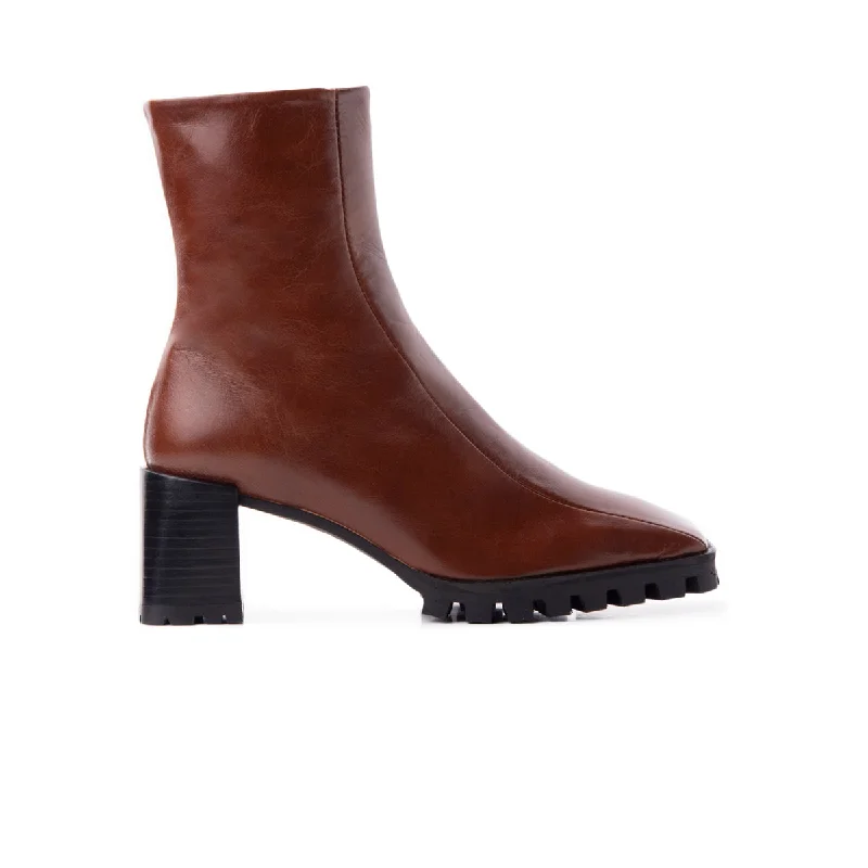 women's ankle boots for casual wearFeller Chestnut Leather