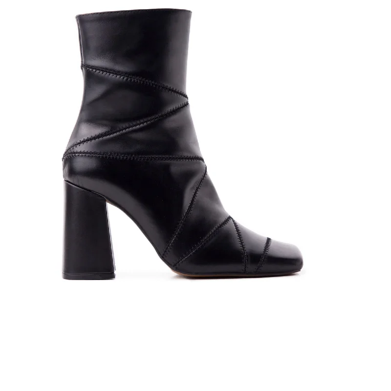 women's ankle boots for rainy weatherRedwood Black Leather