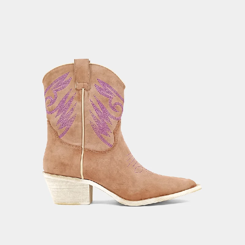 women's booties with chukka styleZAHARA