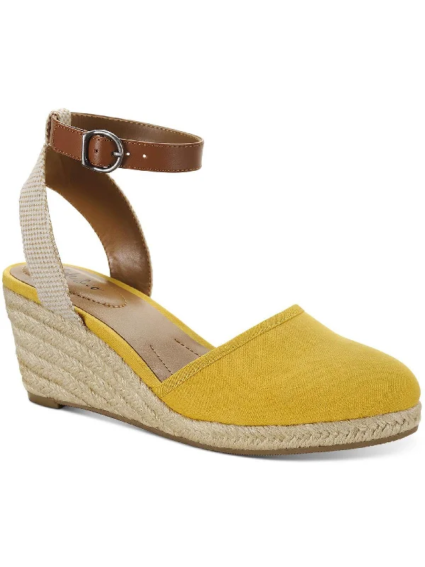 Striped women's espadrilles in a classic designMailena Womens Wedge Sandals