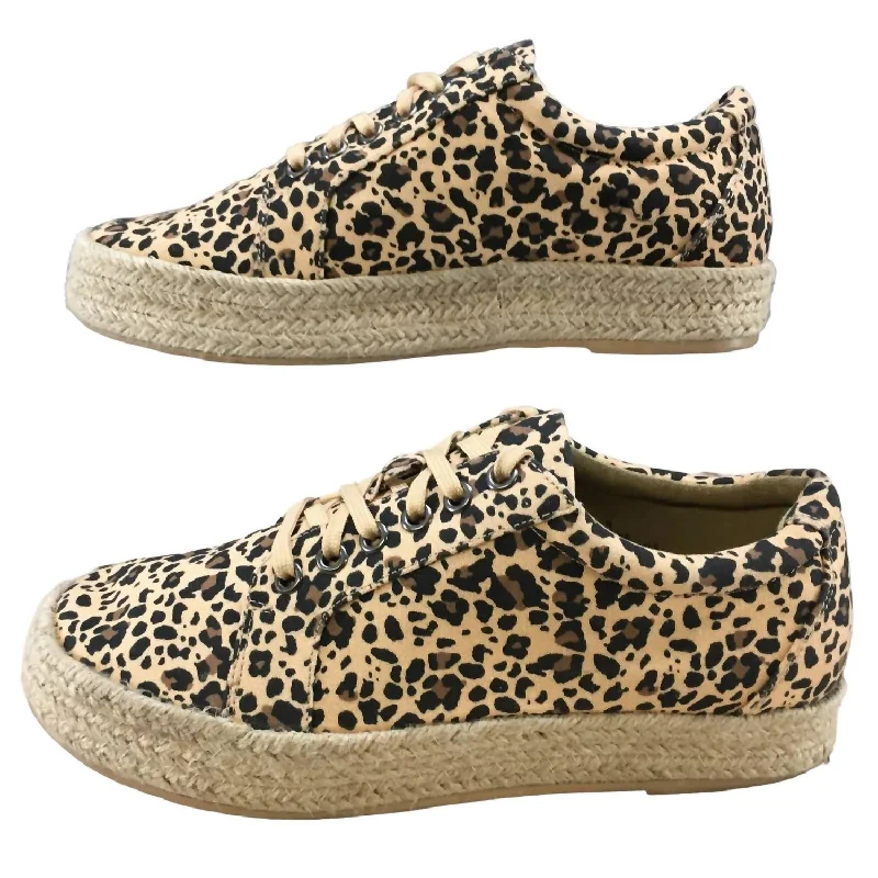 Retro - inspired women's espadrillesWomen's Tart Shoes In Leopard